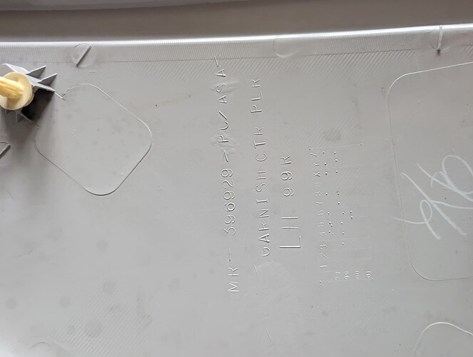 1000341573